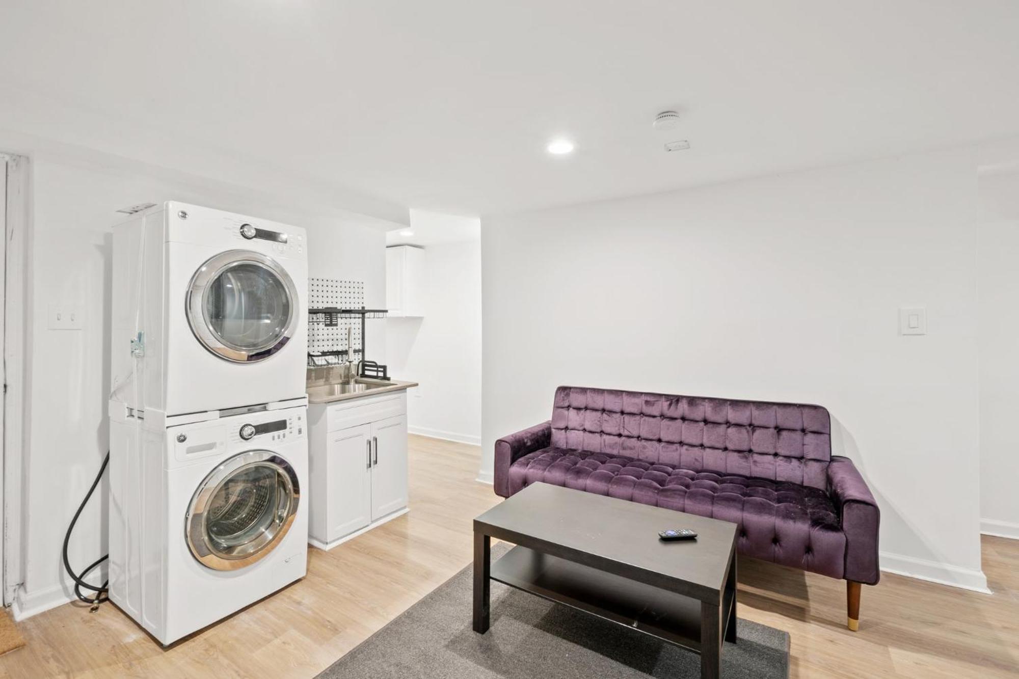 Negin 2903 - Basement Unit Apartment Washington Bagian luar foto